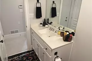 1376 Benteen Park Dr SE, Atlanta, GA 30315 - Photo 32