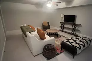 1376 Benteen Park Dr SE, Atlanta, GA 30315 - Photo 34