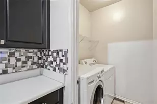 584 Windsor St SW, Atlanta, GA 30312 - Photo 8