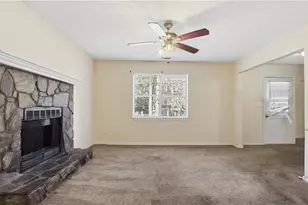 2707 Peggy Sue Ln, Morrow, GA 30260 - Photo 10