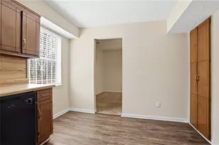 2707 Peggy Sue Ln, Morrow, GA 30260 - Photo 14