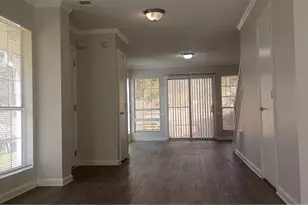 980 Hampton Hill Ct, Lawrenceville, GA 30044 - Photo 2