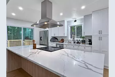 3741 Northpoint Drive, Marietta, GA 30062 - Photo 4