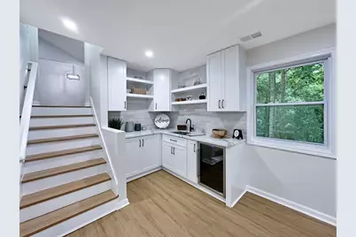 3741 Northpoint Drive, Marietta, GA 30062 - Photo 10