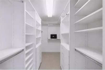 300 Nell Court, Atlanta, GA 30342 - Photo 24