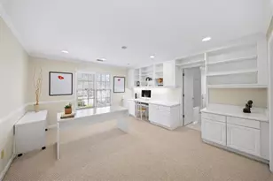 300 Nell Ct, Atlanta, GA 30342 - Photo 34