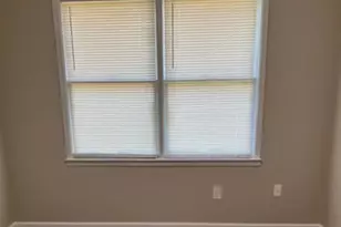 7466 Ann St, Riverdale, GA 30274 - Photo 4