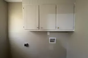 7466 Ann St, Riverdale, GA 30274 - Photo 8