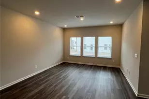 7762 Plymouth Dr, Fairburn, GA 30213 - Photo 2