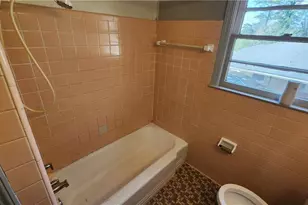 427 General Winship Dr, Macon, GA 31204 - Photo 12