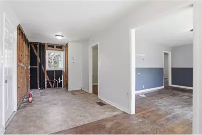 256 Silver Springs Circle SW, Atlanta, GA 30310 - Photo 12