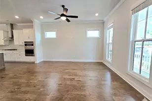 972 Harvest Park Ln, Suwanee, GA 30024 - Photo 2