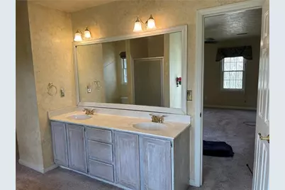 1237 Raleigh Way, Lawrenceville, GA 30043 - Photo 16