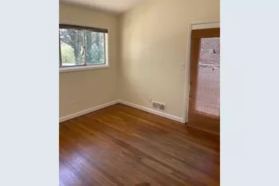 6840 Sunny Brook Lane NE, Atlanta, GA 30328 - Photo 6