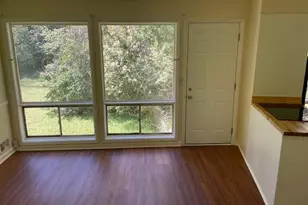 6840 Sunny Brook Ln NE, Atlanta, GA 30328 - Photo 6