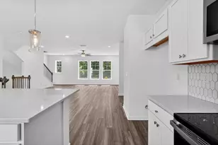 104 Epperly Way, Tucker, GA 30084 - Photo 8