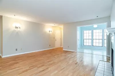 2683 Vinings Central Drive SE #54, Atlanta, GA 30339 - Photo 6
