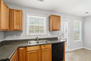 6816 Mahonia Pl, Lithonia, GA 30038 - Photo 12