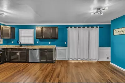 2958 Holcomb Court, East Point, GA 30344 - Photo 8