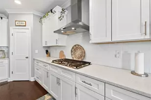 25 Sudderth St, Buford, GA 30518 - Photo 14