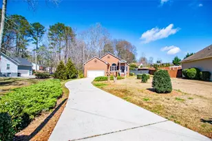 108 Hunter Way, Carrollton, GA 30116 - Photo 1