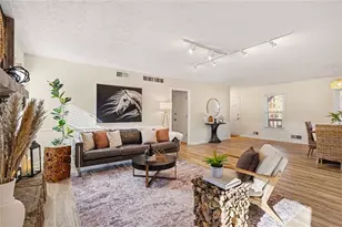 3678 Hembree Ln, Marietta, GA 30062 - Photo 6