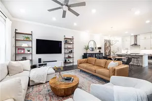 1815 La Dawn Ln NW, Atlanta, GA 30318 - Photo 14