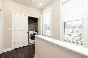 1815 La Dawn Ln NW, Atlanta, GA 30318 - Photo 26