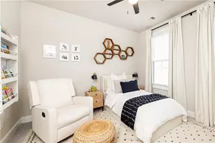 1815 La Dawn Ln NW, Atlanta, GA 30318 - Photo 24