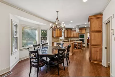 5460 E Idlewood Lane, Atlanta, GA 30327 - Photo 28