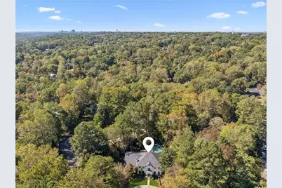 5460 E Idlewood Lane, Atlanta, GA 30327 - Photo 8