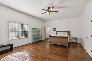 5460 E Idlewood Ln, Atlanta, GA 30327 - Photo 46