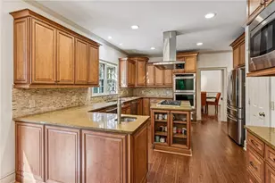 5460 E Idlewood Ln, Atlanta, GA 30327 - Photo 22