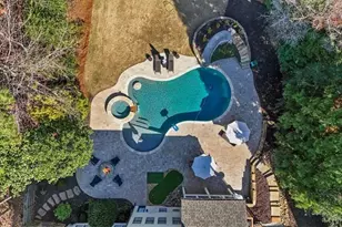 4027 Hickory Fairway Dr, Woodstock, GA 30188 - Photo 4