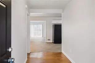 33 Skyline Dr SE, Cartersville, GA 30120 - Photo 6