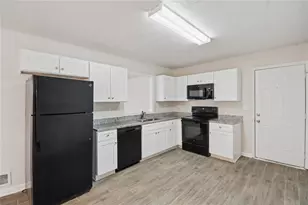 33 Skyline Dr SE, Cartersville, GA 30120 - Photo 8