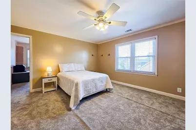 1424 Baniff Court, Snellville, GA 30078 - Photo 32