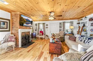 314 Holley St, Demorest, GA 30535 - Photo 10