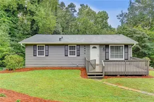 6490 Tuggle Dr, Buford, GA 30518 - Photo 2