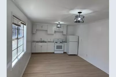 1071 Alexander Street, Union Point, GA 30669 - Photo 6