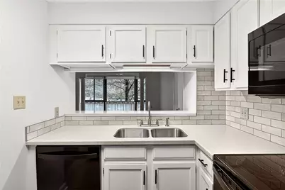 1800 Clairmont Lake #A227, Decatur, GA 30033 - Photo 12