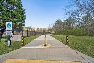 1800 Clairmont Lake #A227, Decatur, GA 30033 - Photo 68