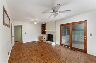4260 Bingham Ct, Stone Mountain, GA 30083 - Photo 8