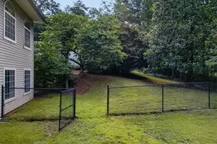 8993 Dornoch Cir, Winston, GA 30187 - Photo 10
