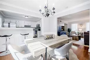 12 NW Palace Green Pl NW, Atlanta, GA 30318 - Photo 8