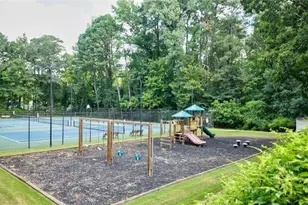 12 NW Palace Green Pl NW, Atlanta, GA 30318 - Photo 42