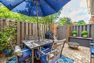 12 NW Palace Green Pl NW, Atlanta, GA 30318 - Photo 18