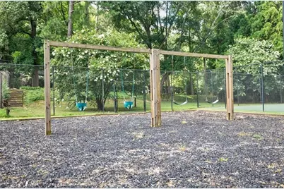 12 NW Palace Green Place NW, Atlanta, GA 30318 - Photo 46