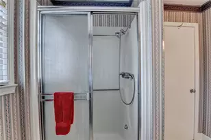 2325 Sussex Ct, Snellville, GA 30078 - Photo 22