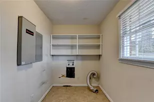 2325 Sussex Ct, Snellville, GA 30078 - Photo 26